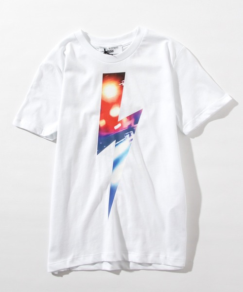 NEIL BARRETT（ニールバレット）の「Neil Barrett（ニール バレット）Tシャツカットソー（Tシャツ/カットソー・キッズ・ホワイト/ブラック・12YEAR/14Y/10YEAR/6YEAR/8YEAR/4YEAR）」の2枚目の写真