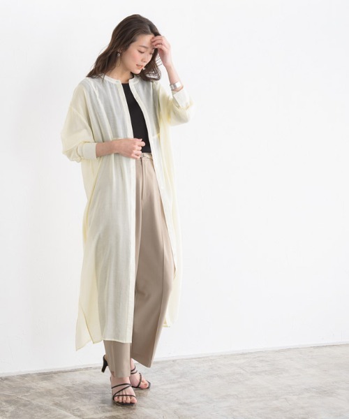 Pierrot(ピエロ)の「シアーロングシャツワンピース(シャツワンピース・レディース・アイボリー/ライトベージュ/ミント・M/L)」の1枚目の写真