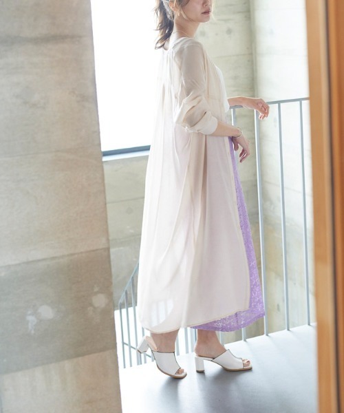 Pierrot(ピエロ)の「シアーロングシャツワンピース(シャツワンピース・レディース・アイボリー/ライトベージュ/ミント・M/L)」の15枚目の写真