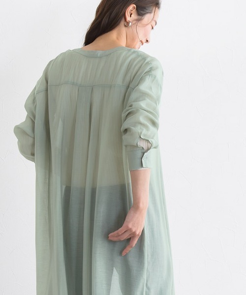 Pierrot(ピエロ)の「シアーロングシャツワンピース(シャツワンピース・レディース・アイボリー/ライトベージュ/ミント・M/L)」の8枚目の写真