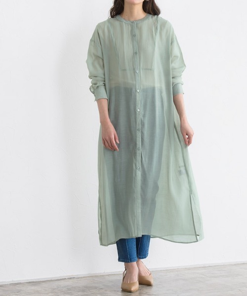 Pierrot(ピエロ)の「シアーロングシャツワンピース(シャツワンピース・レディース・アイボリー/ライトベージュ/ミント・M/L)」の4枚目の写真