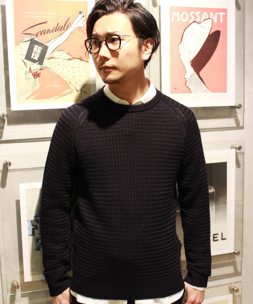 EDIFICE（エディフィス）の「◇クロスケーブル C/N P/O（ニット/セーター・メンズ・グリーン/ネイビー/チャコールグレー/ボルドー・46/48/44）」の4枚目の写真