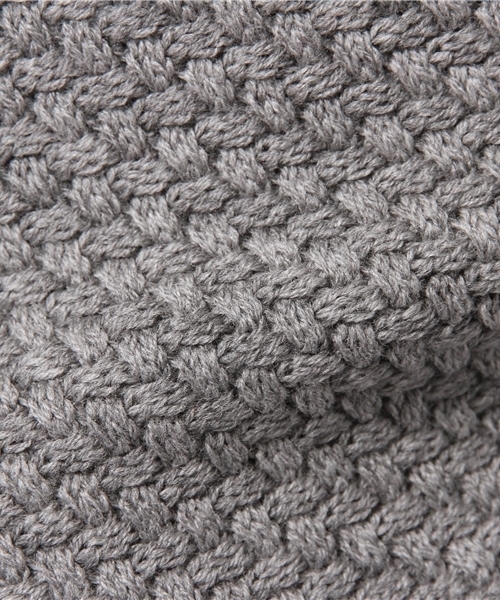 EDIFICE（エディフィス）の「◇クロスケーブル C/N P/O（ニット/セーター・メンズ・グリーン/ネイビー/チャコールグレー/ボルドー・46/48/44）」の5枚目の写真