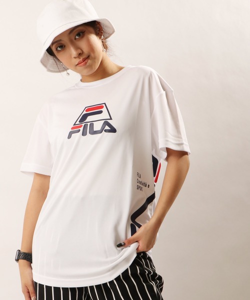 FILA HERITAGE（フィラヘリテージ）の「FILA HERITAGE×Akita Northernn Happinets 吸水速乾バスケットボール半袖グラフィックTシャツ（Tシャツ/カットソー・メンズ・ブルー系その他/ブラック系その他/ホワイト系その他/イエロー/イエロー系その他/ホワイト系その他2/ホワイト系その他3/ブラック系その他2/ブルー系その他2/レッド/ネイビー/ブラック/ホワイト・M/L/XL/S）」の3枚目の写真