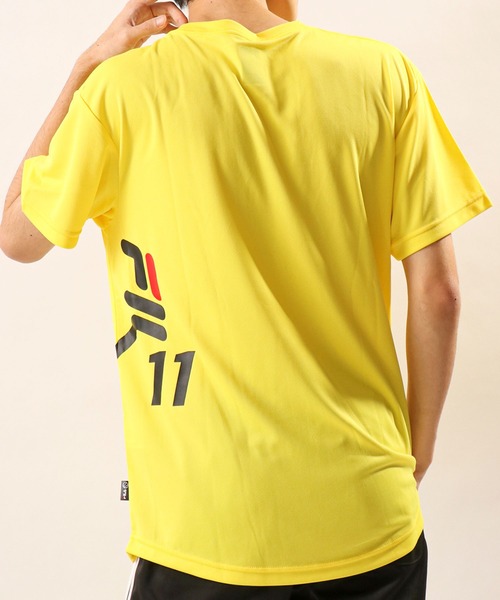 FILA HERITAGE（フィラヘリテージ）の「FILA HERITAGE×Akita Northernn Happinets 吸水速乾バスケットボール半袖グラフィックTシャツ（Tシャツ/カットソー・メンズ・ブルー系その他/ブラック系その他/ホワイト系その他/イエロー/イエロー系その他/ホワイト系その他2/ホワイト系その他3/ブラック系その他2/ブルー系その他2/レッド/ネイビー/ブラック/ホワイト・M/L/XL/S）」の21枚目の写真