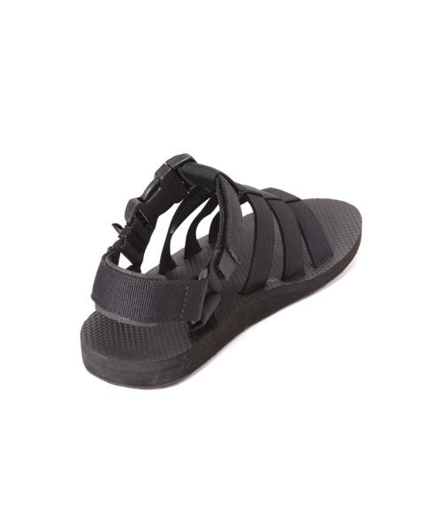 MHL.（エムエイチエル）の「TEVA（サンダル・レディース・ブラック・6/5/7）」の6枚目の写真