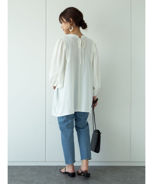 Green　Parks（グリーンパークス）の「ボリューム袖チュニック＊（Tシャツ/カットソー・レディース・オフホワイト/ライトベージュ/グリーン・FREE）」の13枚目の写真