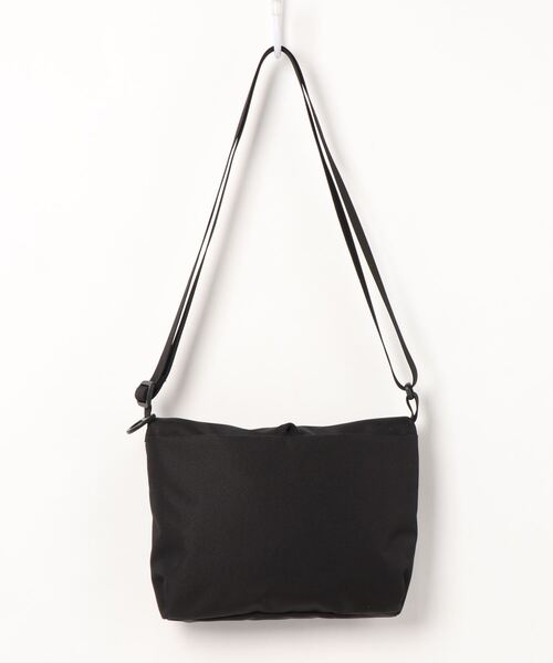 hellolulu（ハロルル）の「hellolulu CANA Compact Utility Bag － 731177（ショルダーバッグ・レディース・ブラック/ダークブルー/ブルー系その他2/オリーブ/グレー系その他・ONE）」の11枚目の写真