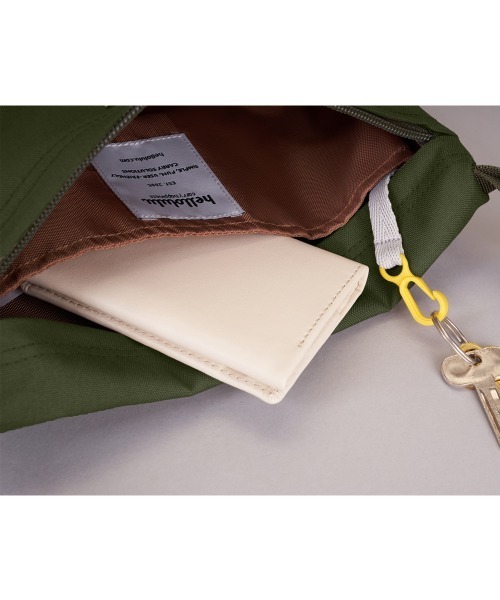 hellolulu（ハロルル）の「hellolulu CANA Compact Utility Bag － 731177（ショルダーバッグ・レディース・ブラック/ダークブルー/ブルー系その他2/オリーブ/グレー系その他・ONE）」の21枚目の写真