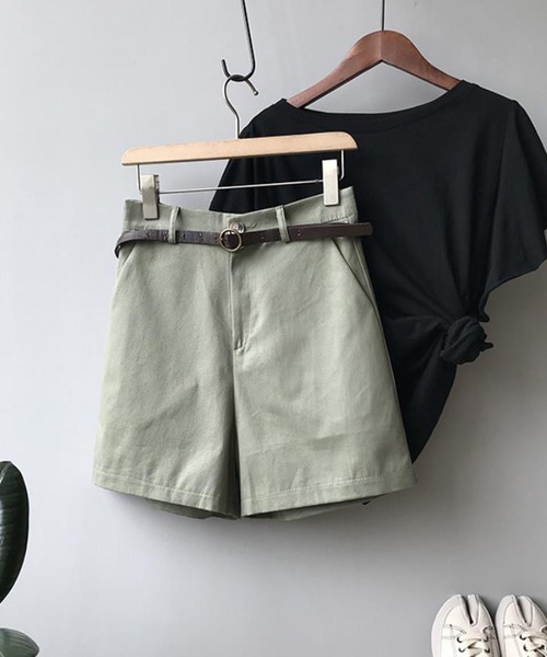 Ulysses（ユリシス）の「ベルト付きハーフパンツ（その他パンツ・レディース・キャメル/カーキ/ブラック/ホワイト・M/L）」の12枚目の写真