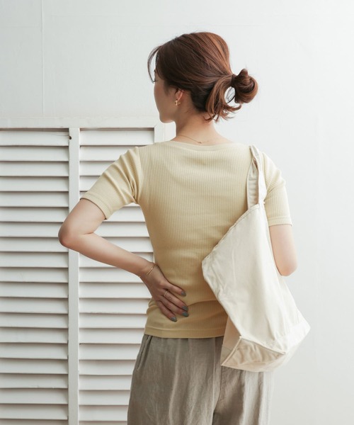 URBAN RESEARCH DOORS（アーバンリサーチドアーズ）の「針抜き半袖カットソー（Tシャツ/カットソー・レディース・ブラック/ネイビー/オフホワイト/ライトベージュ・ONE）」の17枚目の写真