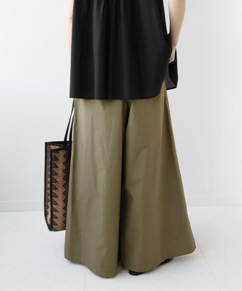 JOURNAL STANDARD relume（ジャーナルスタンダード　レリューム）の「コットンタイプライターギャザーパンツ◆（その他パンツ・レディース・ブラック/カーキ・36/38）」の13枚目の写真