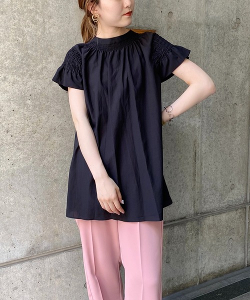 CAPRICIEUX LE'MAGE（カプリシューレマージュ）の「2WAYシャーリングフレンチブラウス（シャツ/ブラウス・レディース・ホワイト/ブラック/グリーン・FREE）」の3枚目の写真