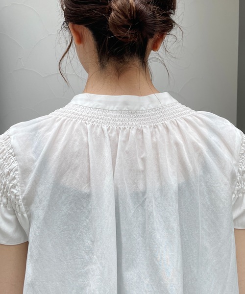 CAPRICIEUX LE'MAGE（カプリシューレマージュ）の「2WAYシャーリングフレンチブラウス（シャツ/ブラウス・レディース・ホワイト/ブラック/グリーン・FREE）」の18枚目の写真