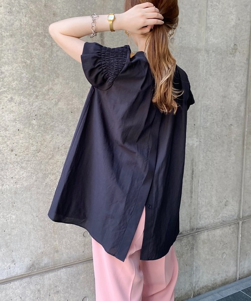 CAPRICIEUX LE'MAGE（カプリシューレマージュ）の「2WAYシャーリングフレンチブラウス（シャツ/ブラウス・レディース・ホワイト/ブラック/グリーン・FREE）」の9枚目の写真