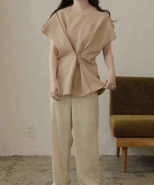 lawgy（ラウジー）の「original waist hook ct（Tシャツ/カットソー・レディース・ベージュ/ブラウン/ベージュ系その他・FREE）」の18枚目の写真