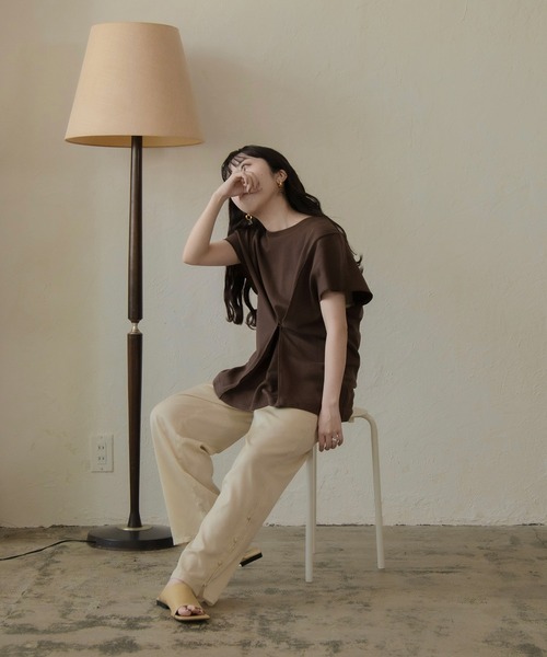 lawgy（ラウジー）の「original waist hook ct（Tシャツ/カットソー・レディース・ベージュ/ブラウン/ベージュ系その他・FREE）」の13枚目の写真