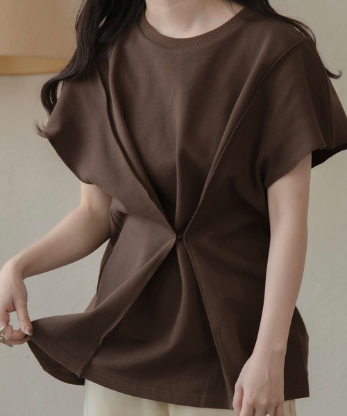 lawgy（ラウジー）の「original waist hook ct（Tシャツ/カットソー・レディース・ベージュ/ブラウン/ベージュ系その他・FREE）」の5枚目の写真