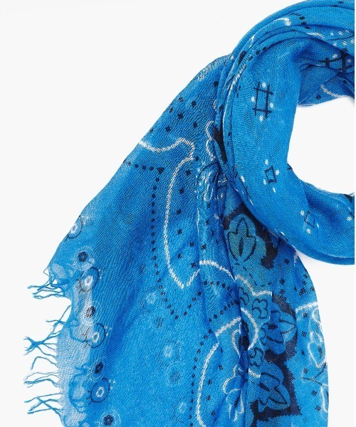 CHAN LUU（チャンルー）の「バンダナプリント カシミヤシルク 大判ストール BRH-SC-538（ストール/ショール・レディース・ピンク/ブルー/ブルーグリーン・フリー）」の6枚目の写真