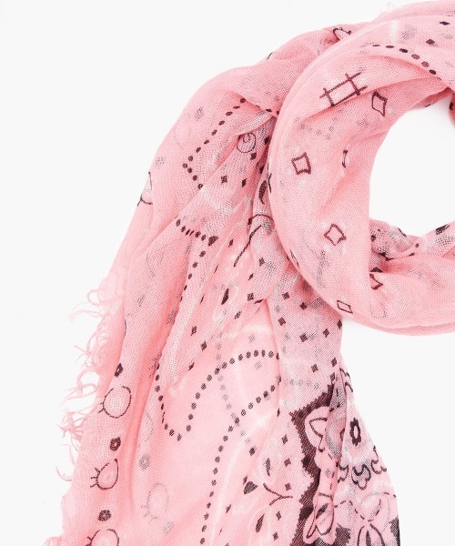 CHAN LUU（チャンルー）の「バンダナプリント カシミヤシルク 大判ストール BRH-SC-538（ストール/ショール・レディース・ピンク/ブルー/ブルーグリーン・フリー）」の4枚目の写真