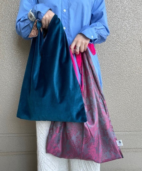Ray BEAMS（レイビームス）の「Hollingworth country outfitters / Velvet BAG（トートバッグ・レディース・ピンク/ダークグリーン・ONE SIZE）」の14枚目の写真