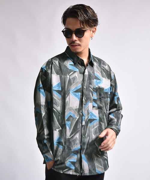 JOKER（ジョーカー）の「ストレッチ総柄プリントオーバーサイズ長袖シャツ ビッグサイズ柄シャツ 春服（シャツ/ブラウス・メンズ・ブルー/ブラック系その他/ブラック/ブラウン/ブラウン系その他/グレー・M/L）」の2枚目の写真