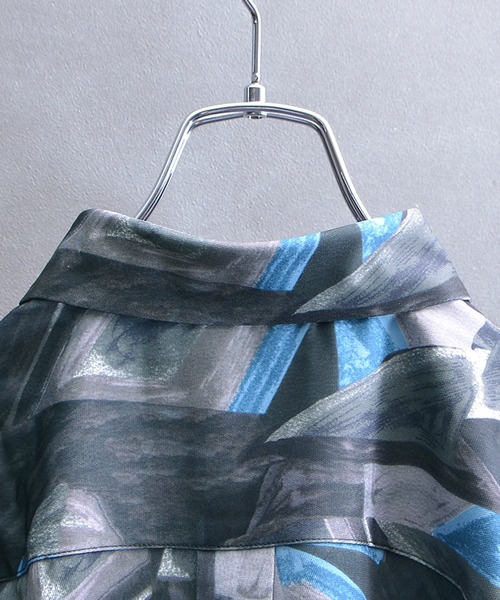 JOKER（ジョーカー）の「ストレッチ総柄プリントオーバーサイズ長袖シャツ ビッグサイズ柄シャツ 春服（シャツ/ブラウス・メンズ・ブルー/ブラック系その他/ブラック/ブラウン/ブラウン系その他/グレー・M/L）」の10枚目の写真