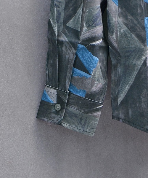 JOKER（ジョーカー）の「ストレッチ総柄プリントオーバーサイズ長袖シャツ ビッグサイズ柄シャツ 春服（シャツ/ブラウス・メンズ・ブルー/ブラック系その他/ブラック/ブラウン/ブラウン系その他/グレー・M/L）」の12枚目の写真