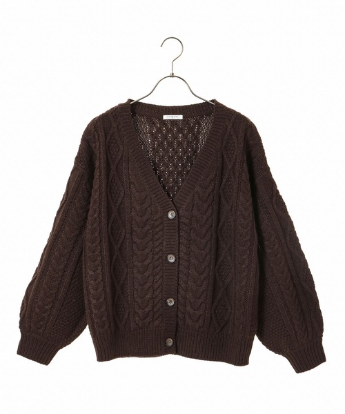 Honeys（ハニーズ）の「ケーブル編Ｖカーデ（カーディガン/ボレロ・レディース・ブラウン/アイボリー/ベージュ系その他/ブルー系その他/ピンク系その他・S/M/L）」の11枚目の写真