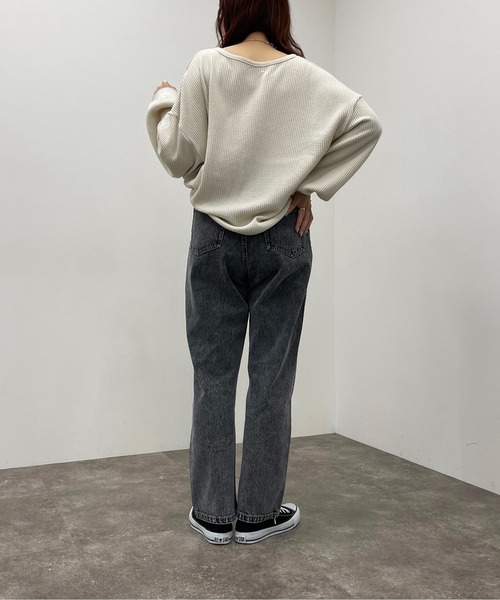 apres jour mignon(アプレジュールミニョン)の「ワッフルヘンリートップス【ZOZOTOWN限定アイテム】(Tシャツ/カットソー・レディース・アイボリー/カーキ/ブラック・X-LARGE/フリー)」の4枚目の写真