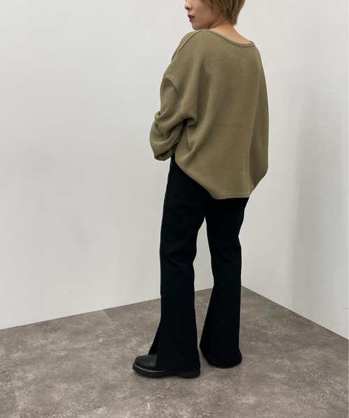 apres jour mignon(アプレジュールミニョン)の「ワッフルヘンリートップス【ZOZOTOWN限定アイテム】(Tシャツ/カットソー・レディース・アイボリー/カーキ/ブラック・X-LARGE/フリー)」の18枚目の写真