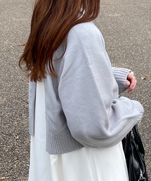 ACT（アクト）の「バックスリット クルーネック ショートニット（ニット/セーター・レディース・ライトブルー/ブラック・M）」の10枚目の写真