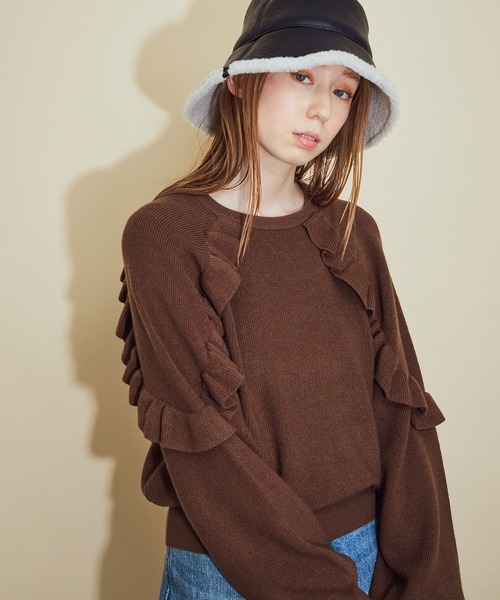 MADEMOISELLE ROPE'(マドモアゼル ロペ)の「【セットアップ】ラッフルスリーブニットワンピース(ワンピース・レディース・ブラック/ブラウン・38)」の11枚目の写真