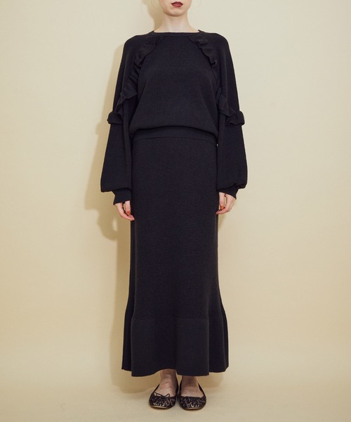 MADEMOISELLE ROPE'(マドモアゼル ロペ)の「【セットアップ】ラッフルスリーブニットワンピース(ワンピース・レディース・ブラック/ブラウン・38)」の9枚目の写真
