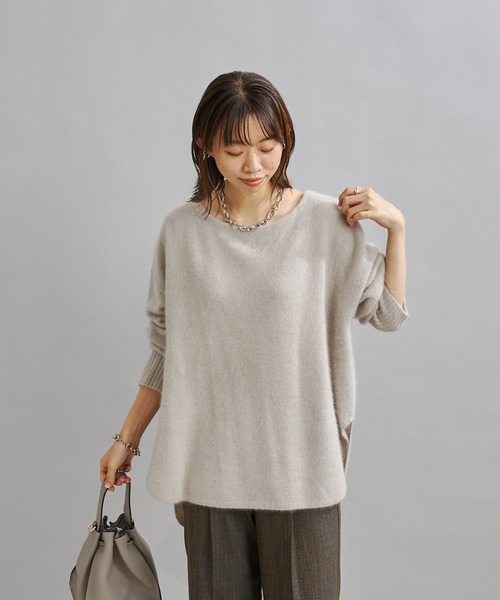 DouDou(ドゥドゥ)の「【新色追加】ラクーンラウンドヘム切替プルオーバー(ニット/セーター・レディース・ライトグレー/イエロー×グリーン/ピンク/モカ/イエロー/バイオレット・FREE)」の16枚目の写真