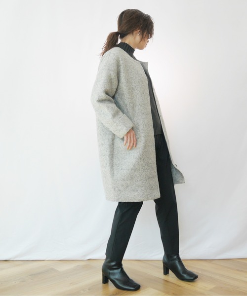 AZUL ENCANTO（アズールエンカント）の「ブークレーノーカラーコート（その他アウター・レディース・ブラック/ベージュ/ネイビー・FREE）」の10枚目の写真