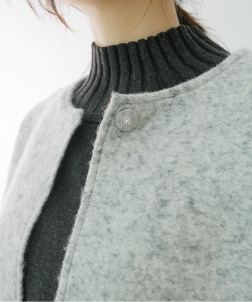 AZUL ENCANTO（アズールエンカント）の「ブークレーノーカラーコート（その他アウター・レディース・ブラック/ベージュ/ネイビー・FREE）」の19枚目の写真