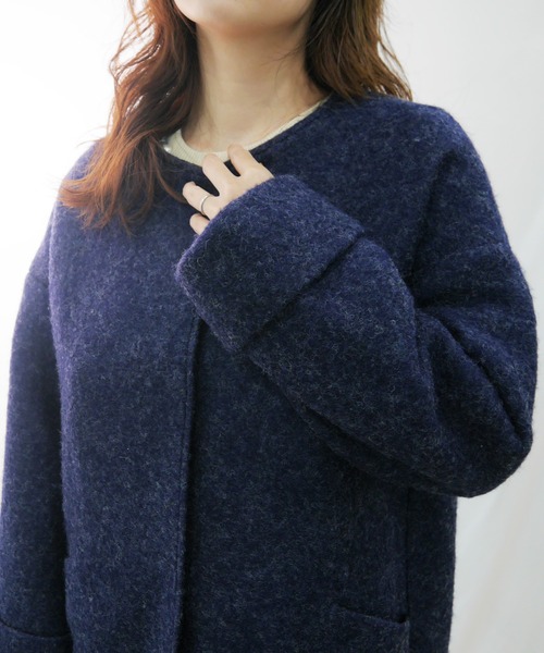 AZUL ENCANTO（アズールエンカント）の「ブークレーノーカラーコート（その他アウター・レディース・ブラック/ベージュ/ネイビー・FREE）」の17枚目の写真