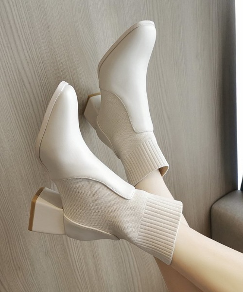 KOR（ケーオーアール）の「サイドゴアショートブーツ（ブーツ・レディース・ブラック/アイボリー・40/38/39/35/36/37）」の2枚目の写真