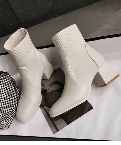 KOR（ケーオーアール）の「サイドゴアショートブーツ（ブーツ・レディース・ブラック/アイボリー・40/38/39/35/36/37）」の9枚目の写真