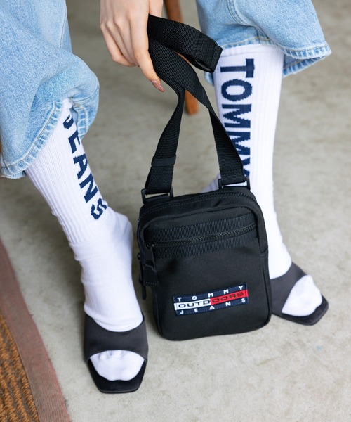 tommy jeans（トミー ジーンズ）の「【NET ViVi掲載】ボールドロゴソックス（ソックス/靴下・メンズ・ホワイト/ダークグリーン/ブラック・FREE）」の4枚目の写真