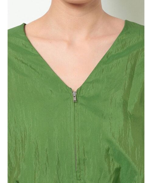 ELENDEEK（エレンディーク）の「ギャザーショートブルゾン（ブルゾン・レディース・グリーン/ベージュ/ブラック・FREE）」の22枚目の写真