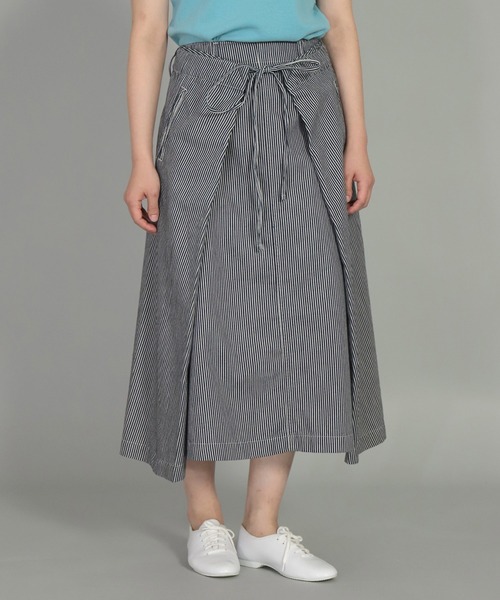 OMNIGOD（オムニゴッド）の「[OMNIGOD womens / オムニゴッド]　ヒッコリーデニム ロールスカート（スカート・レディース・ブルー系その他・FREE）」の6枚目の写真