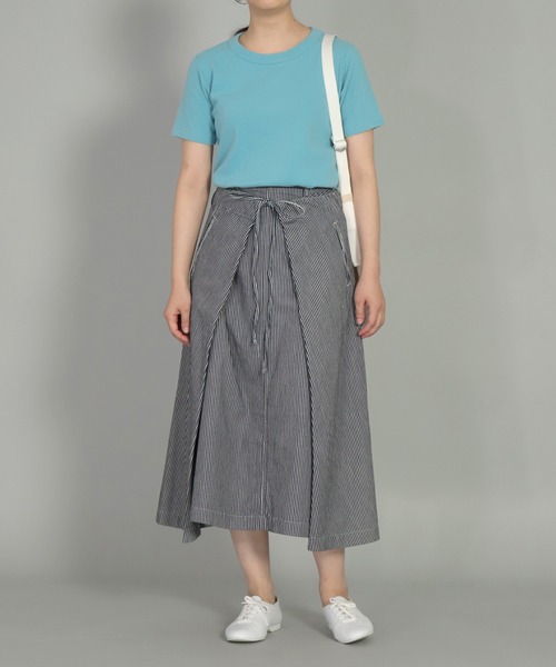 OMNIGOD（オムニゴッド）の「[OMNIGOD womens / オムニゴッド]　ヒッコリーデニム ロールスカート（スカート・レディース・ブルー系その他・FREE）」の14枚目の写真