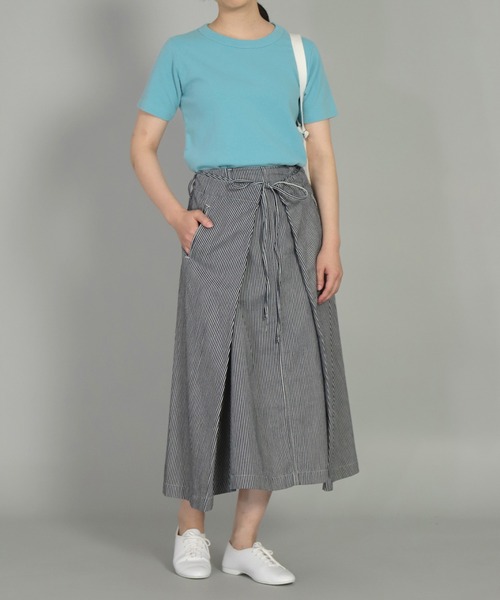 OMNIGOD（オムニゴッド）の「[OMNIGOD womens / オムニゴッド]　ヒッコリーデニム ロールスカート（スカート・レディース・ブルー系その他・FREE）」の15枚目の写真