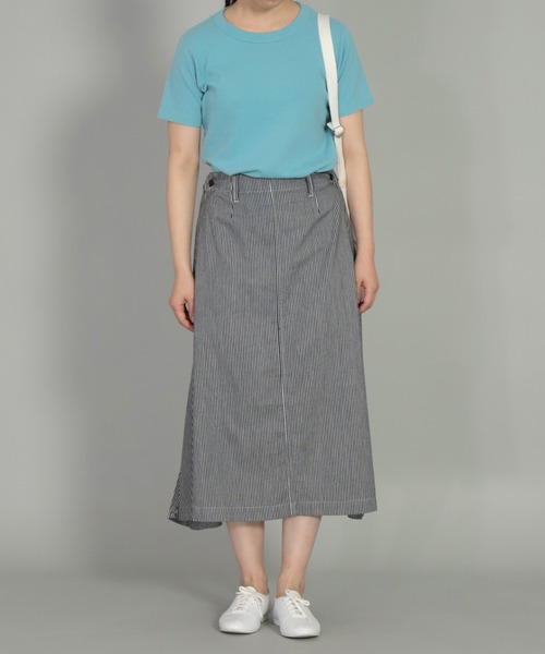 OMNIGOD（オムニゴッド）の「[OMNIGOD womens / オムニゴッド]　ヒッコリーデニム ロールスカート（スカート・レディース・ブルー系その他・FREE）」の17枚目の写真