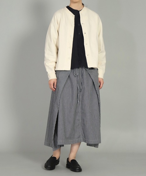 OMNIGOD（オムニゴッド）の「[OMNIGOD womens / オムニゴッド]　ヒッコリーデニム ロールスカート（スカート・レディース・ブルー系その他・FREE）」の18枚目の写真