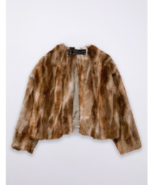 MR.GENTLEMAN(ミスタージェントルマン)の「FAUX FUR SHORT BLOUSON(ノーカラージャケット・メンズ・ベージュ・MEDIUM)」の9枚目の写真