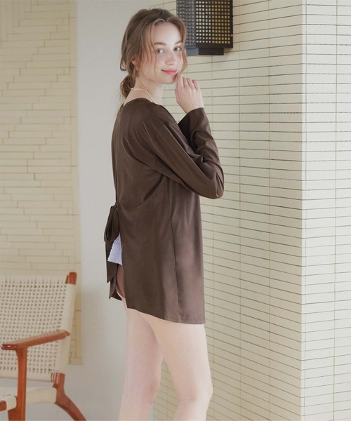 SEA DRESS（シードレス）の「バックシャンロングラッシュガード（ラッシュガード・レディース・ブラック/クリーム/チョコ・M/L）」の4枚目の写真