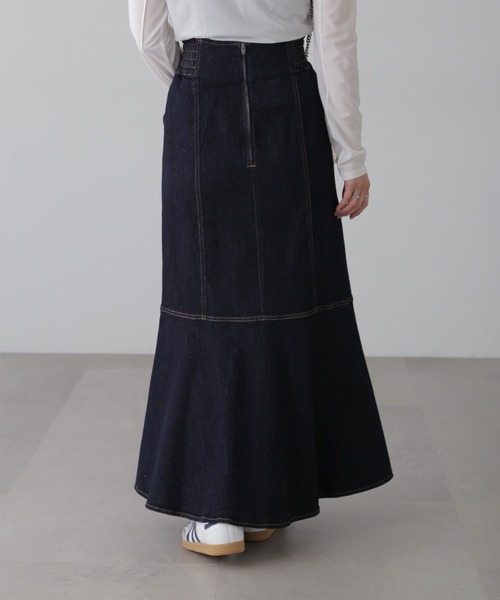FREE'S MART（フリーズマート）の「パネル切替マーメイドデニムスカート（デニムスカート・レディース・インディゴブルー・マルチサイズ）」の14枚目の写真